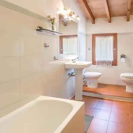 Villa Suari